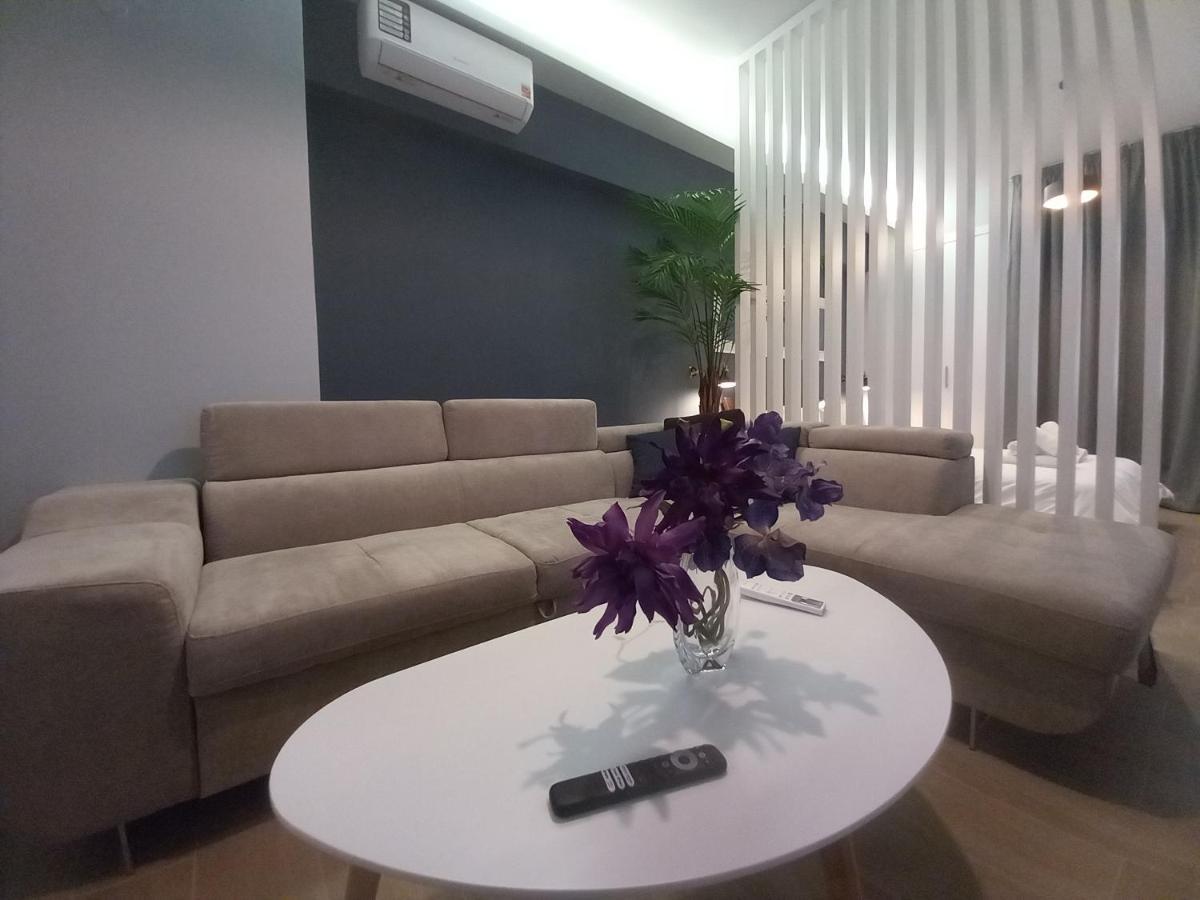 Spaceone "Downtown Glam" By #Gimispace Lux Apt Szaloniki Kültér fotó